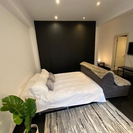 Apartament Beautiful Modern Studio In High Street Kensington Londyn Zewnętrze zdjęcie