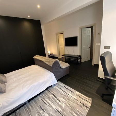 Apartament Beautiful Modern Studio In High Street Kensington Londyn Zewnętrze zdjęcie