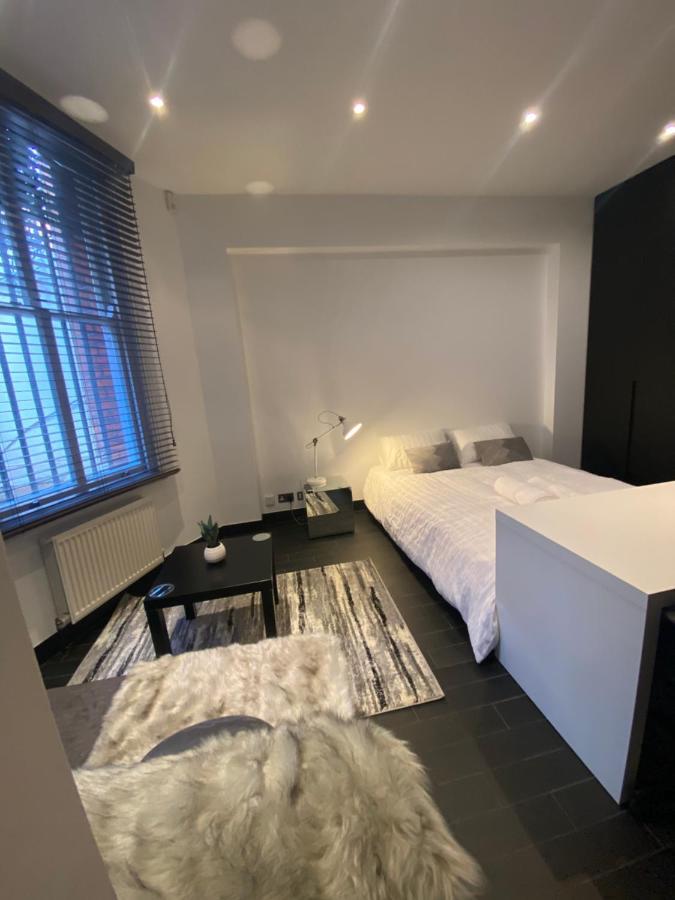 Apartament Beautiful Modern Studio In High Street Kensington Londyn Zewnętrze zdjęcie