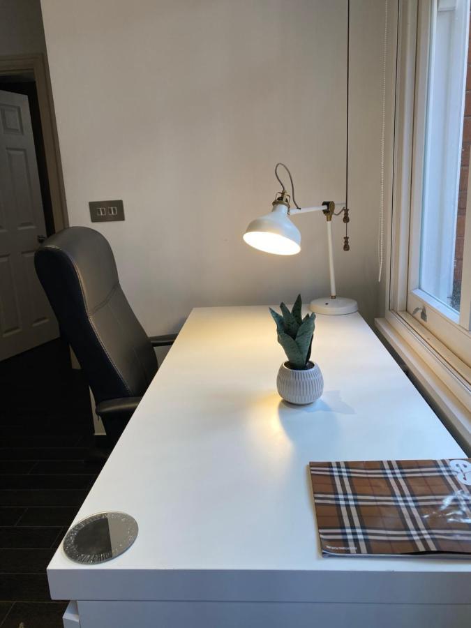 Apartament Beautiful Modern Studio In High Street Kensington Londyn Zewnętrze zdjęcie